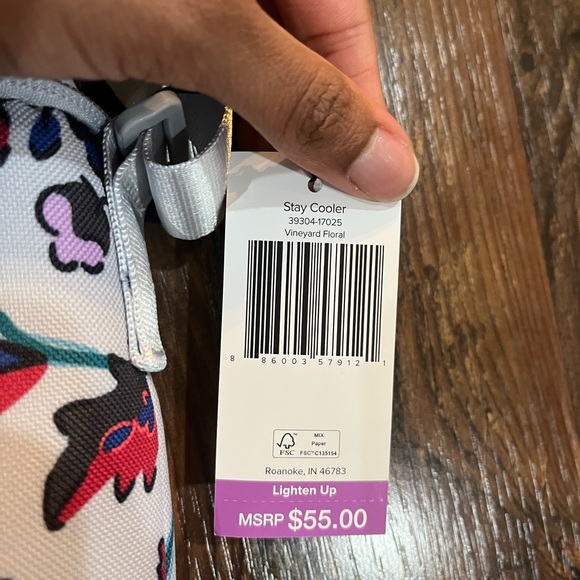 vera Bradley vineyard floral cooler - Picture 6 of 8